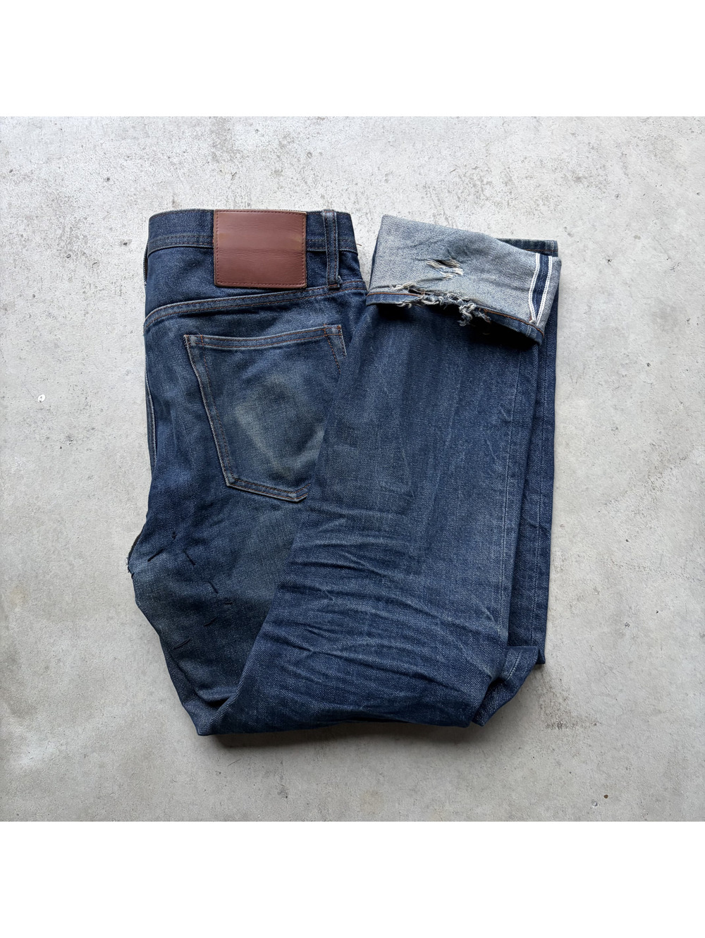 The Unbranded Brand UB201 Tapered Selvedge Denim Jeans Size